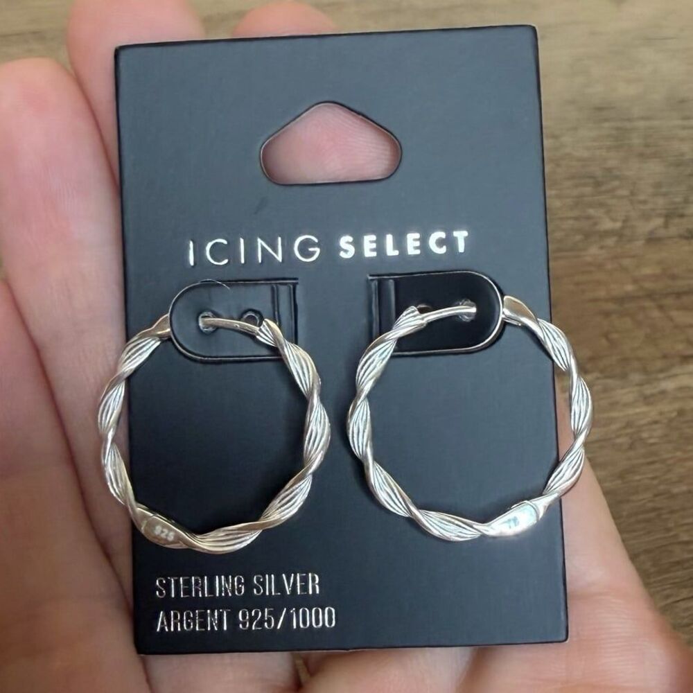 Icing select twisted hoop earrings sterling silver 925/1000